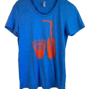american Apparel men’s XL blue t-shirt. Unique bottle and glass graphic